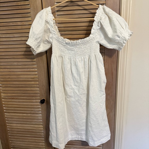 Smocked faherty dress white - Picture 2 of 3
